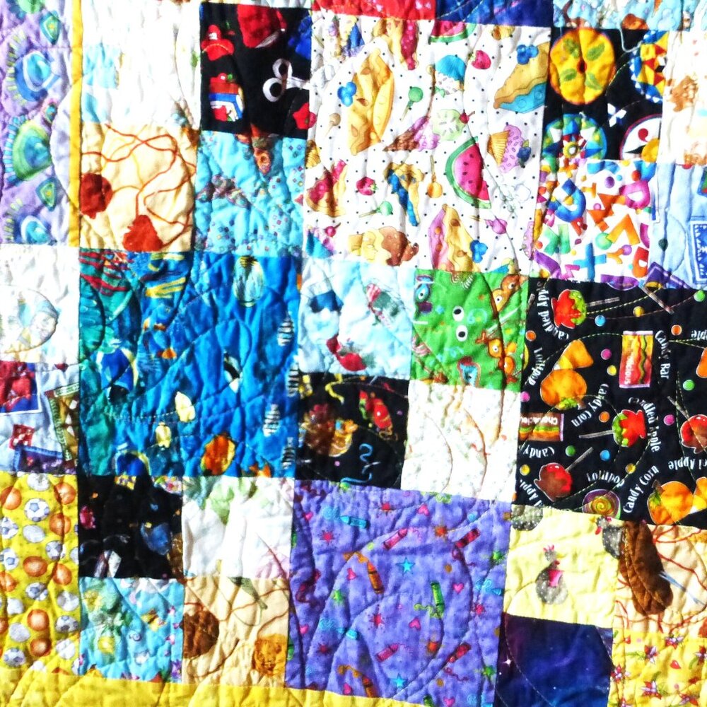 BLNK1 - Vintage PATCHWORK QUILT BABY BLANKET Baby Nursery Handmade Blanket
